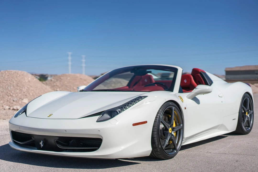 2013 Ferrari 458 Spider - Image 8 of 31