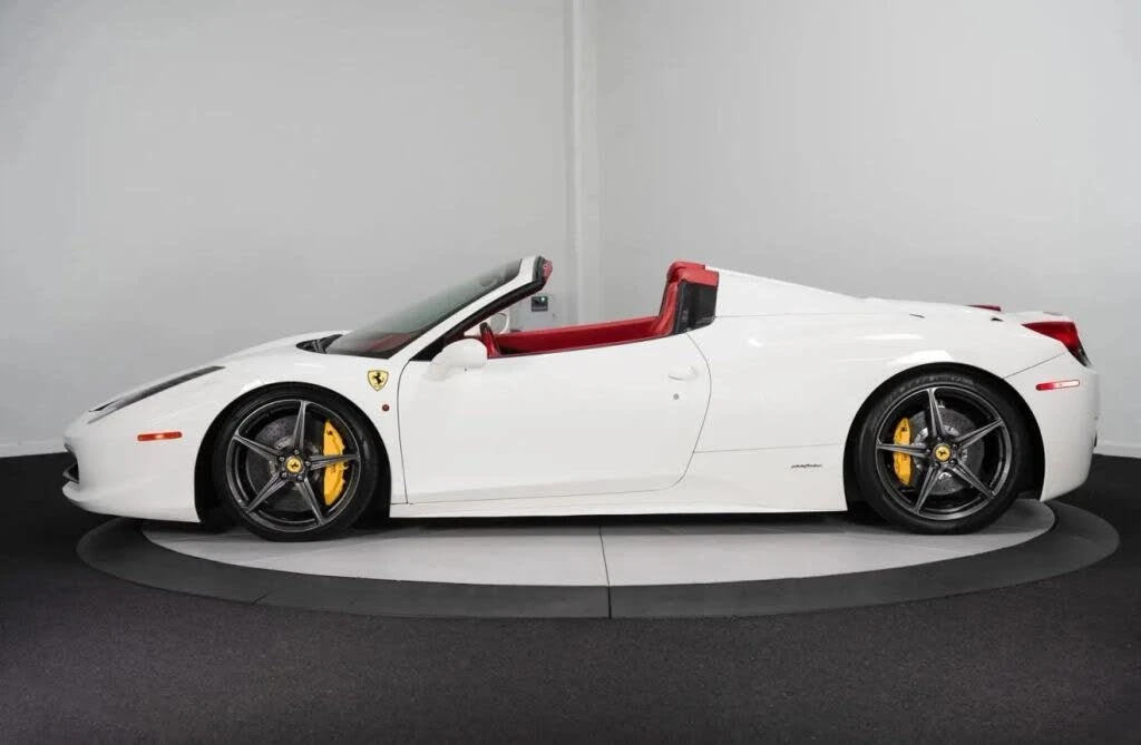 2013 Ferrari 458 Spider - Image 4 of 12