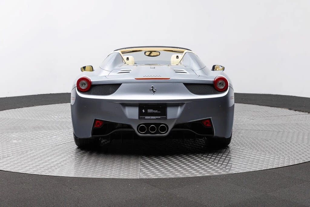 2013 Ferrari 458 Spider - Image 9 of 31