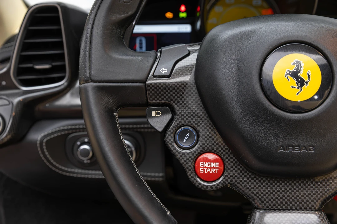 2013 Ferrari 458 Spider - Image 20 of 31