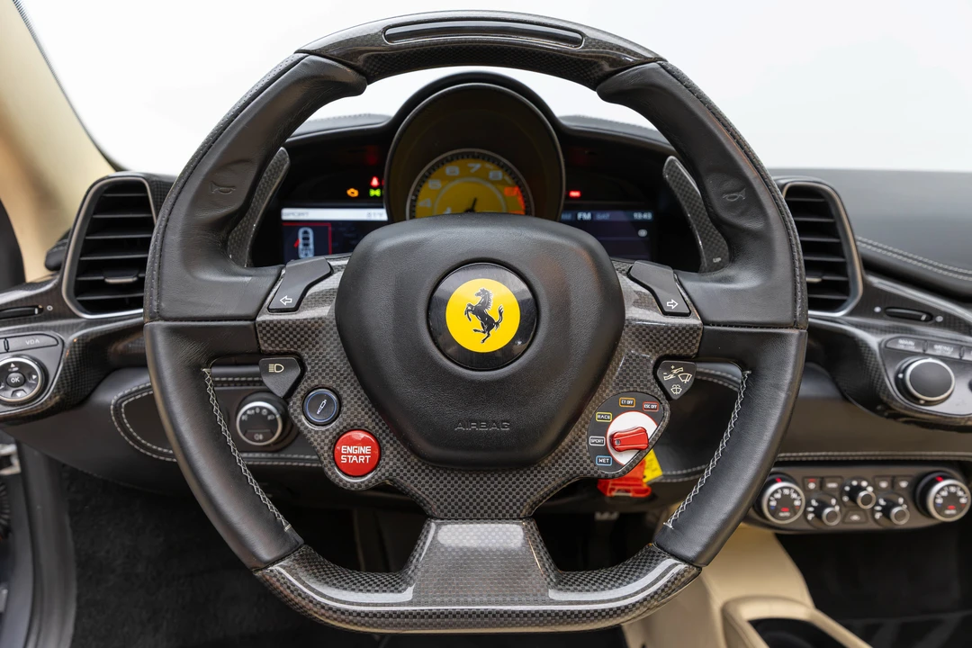 2013 Ferrari 458 Spider - Image 19 of 31