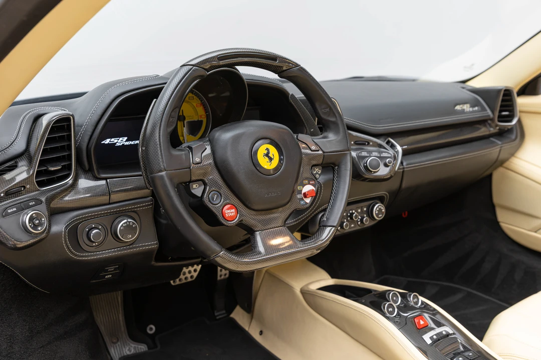 2013 Ferrari 458 Spider - Image 4 of 31