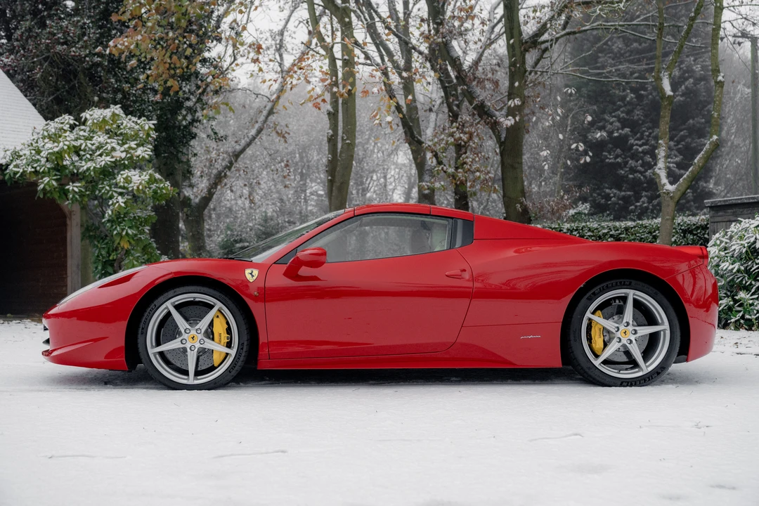 2013 Ferrari 458 Spider - Image 9 of 31