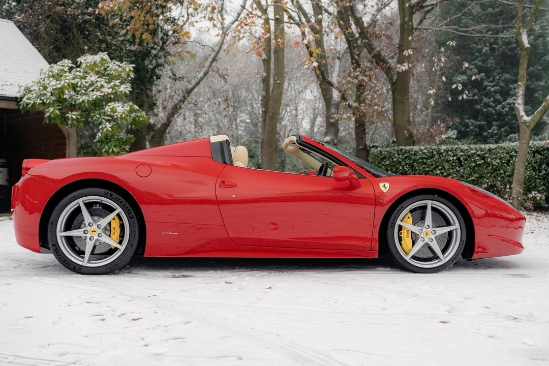2013 Ferrari 458 Spider - Image 5 of 31
