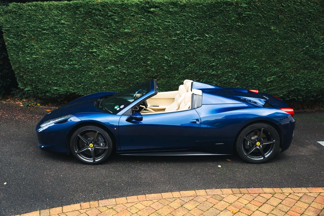 2013 Ferrari 458 Spider - Image 20 of 31
