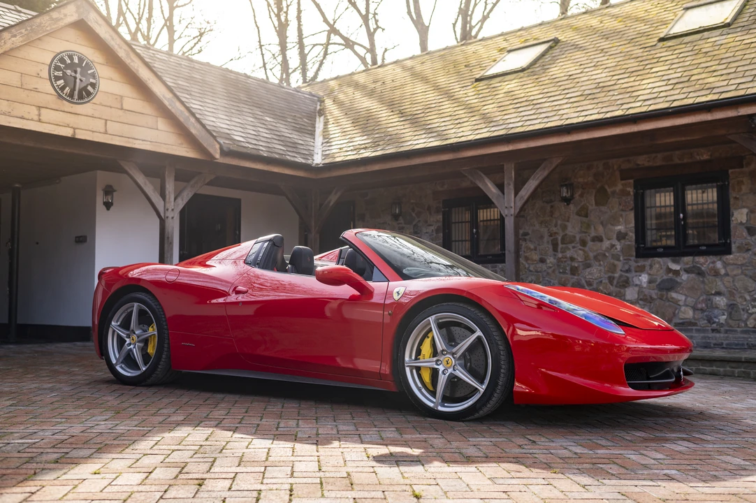 2013 Ferrari 458 Spider - Image 8 of 31