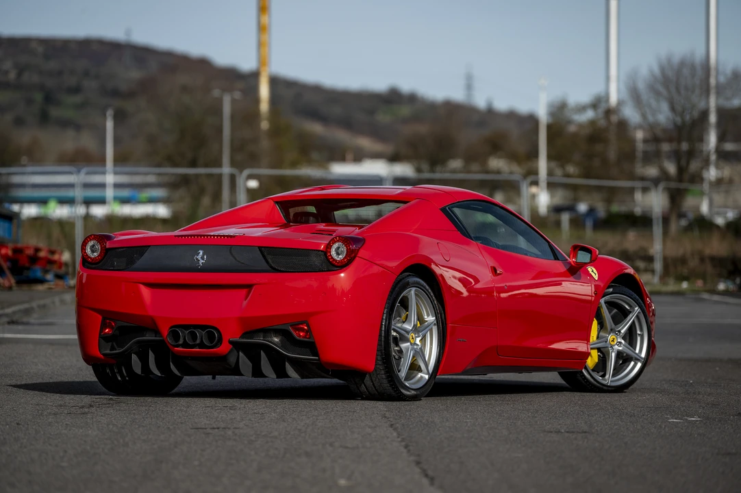 2013 Ferrari 458 Spider - Image 15 of 31
