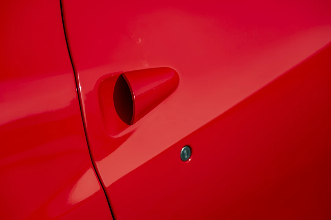 2013 Ferrari 458 Spider - Image 23 of 31