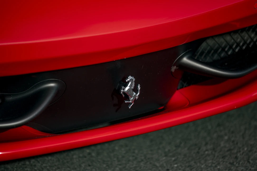 2013 Ferrari 458 Spider - Image 26 of 31