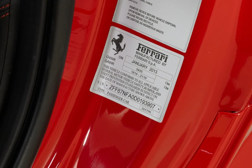 2013 Ferrari 458 - Image 28 of 31