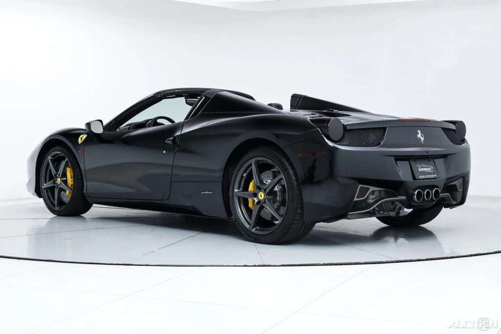 2013 Ferrari 458 Italia - Image 8 of 21