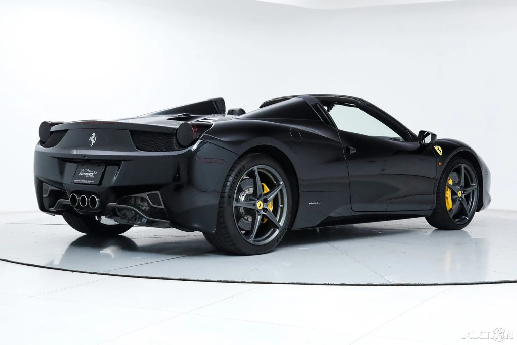 2013 Ferrari 458 Italia - Image 3 of 21