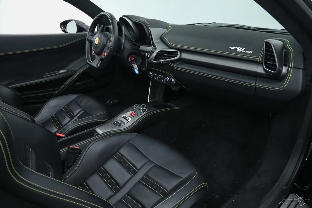 2013 Ferrari 458 Italia - Image 21 of 21