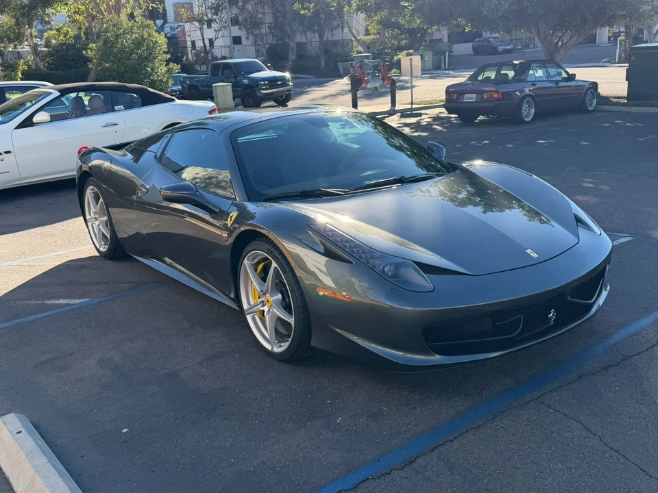 2013 Ferrari 458 Italia - Image 8 of 21