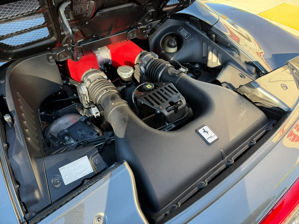2013 Ferrari 458 Italia - Image 15 of 21