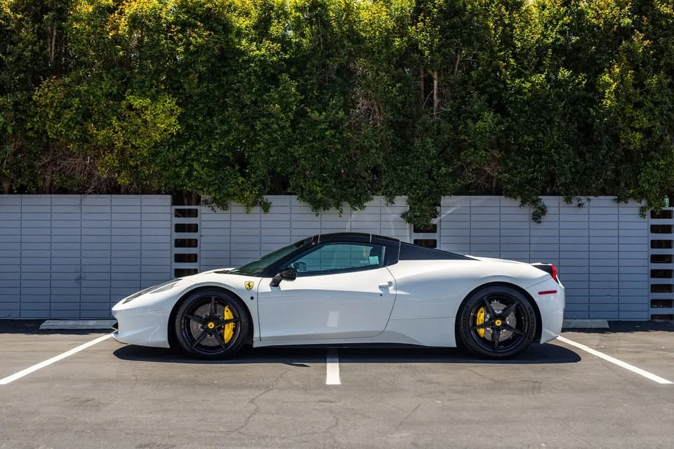 2013 Ferrari 458 Italia - Image 8 of 20