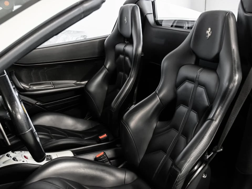 2013 Ferrari 458 Italia - Image 9 of 15