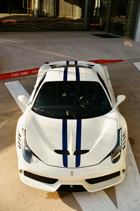 2013 Ferrari 458 Italia - Image 10 of 20