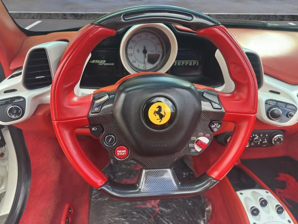 2013 Ferrari 458 Italia - Image 5 of 18