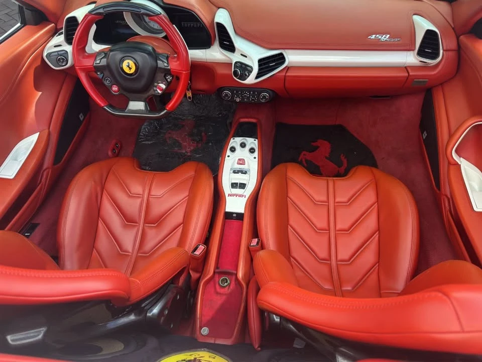 2013 Ferrari 458 Italia - Image 4 of 18