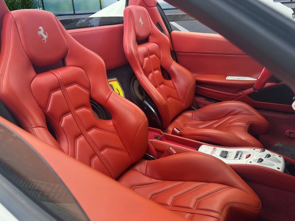 2013 Ferrari 458 Italia - Image 8 of 18
