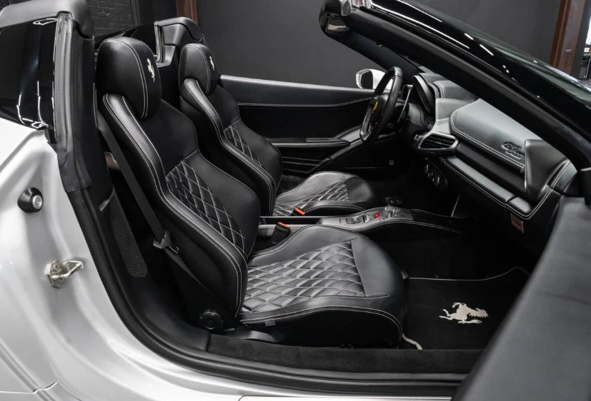 2013 Ferrari 458 Spider - Image 7 of 8