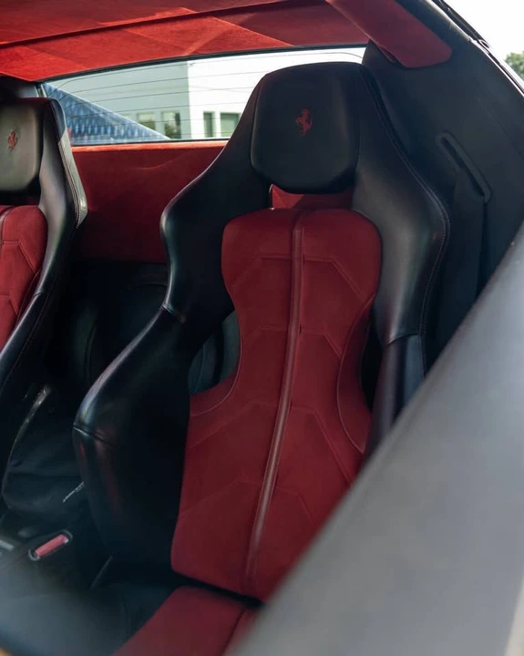 2013 Ferrari 458 Spider - Image 14 of 17