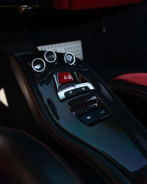 2013 Ferrari 458 Spider - Image 8 of 12