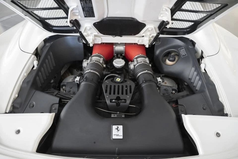 2013 Ferrari 458 Spider - Image 9 of 20