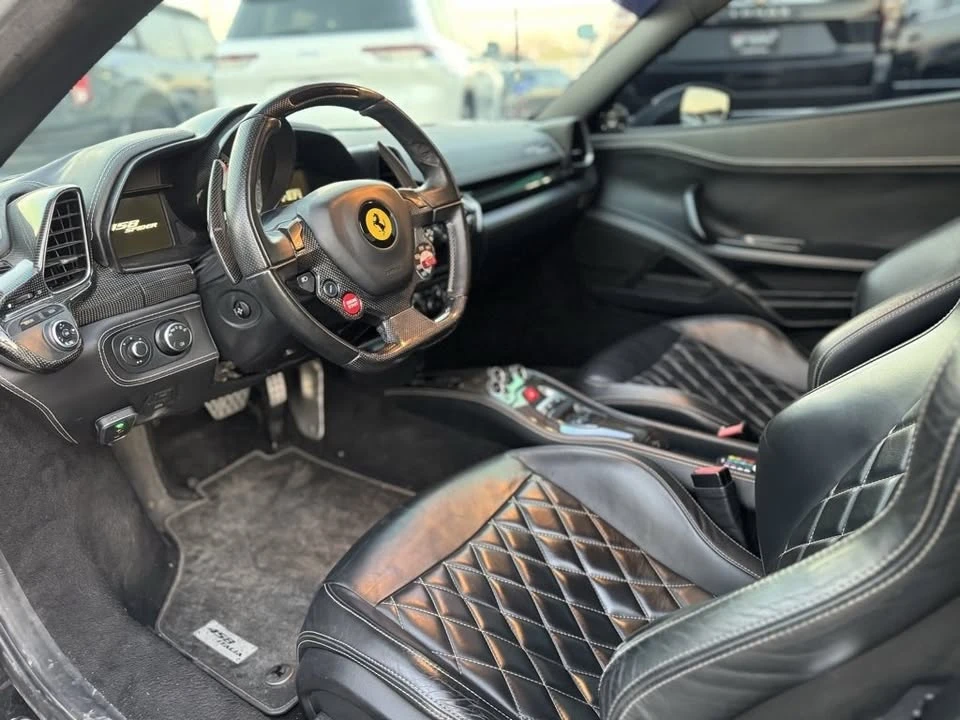 2013 Ferrari 458 Spider - Image 17 of 18