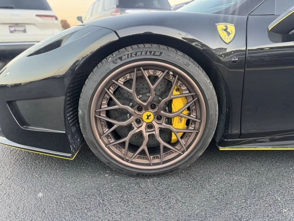 2013 Ferrari 458 Spider - Image 11 of 18