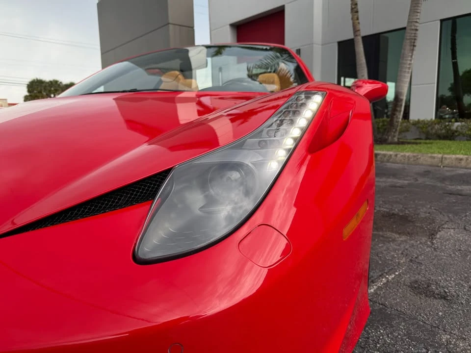 2013 Ferrari 458 Spider - Image 9 of 18