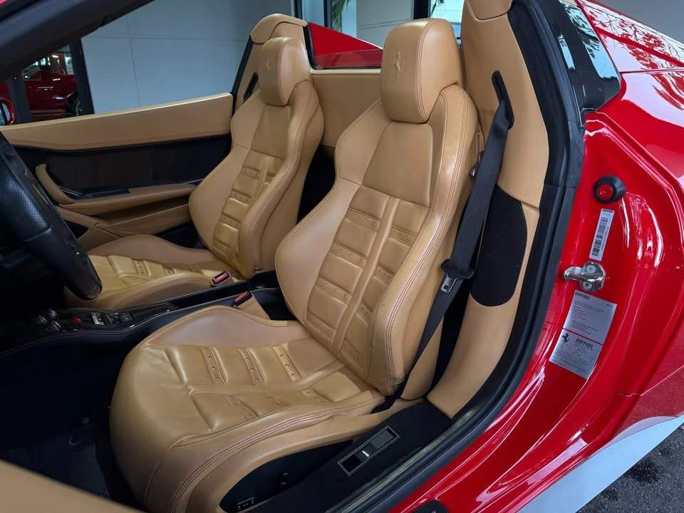 2013 Ferrari 458 Spider - Image 17 of 18