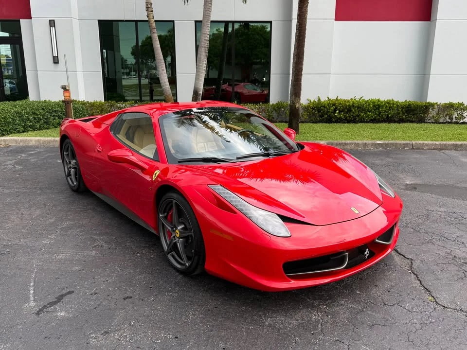 2013 Ferrari 458 Spider - Image 5 of 18