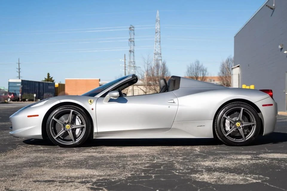 2013 Ferrari 458 Spider - Image 2 of 8
