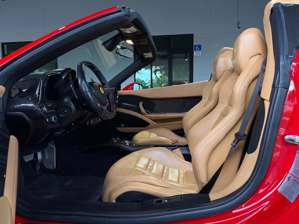 2013 Ferrari 458 Spider - Image 16 of 18
