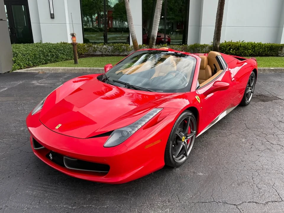 2013 Ferrari 458 Spider - Image 10 of 18
