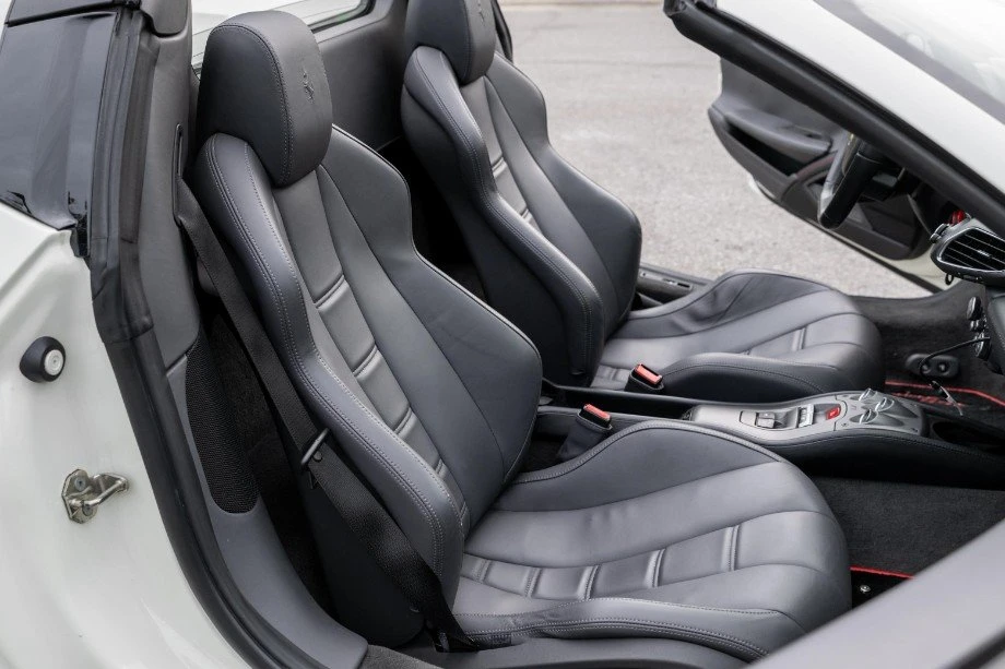 2013 Ferrari 458 Spider - Image 7 of 20