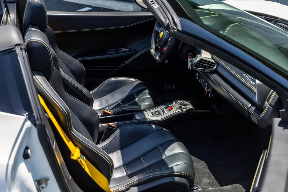 2013 Ferrari 458 Spider - Image 15 of 20