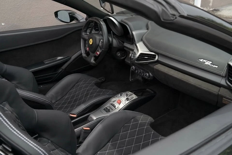 2013 Ferrari 458 Spider - Image 19 of 20