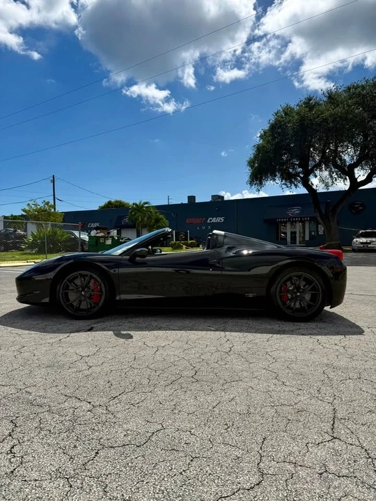 2013 Ferrari 458 Spider - Image 8 of 9