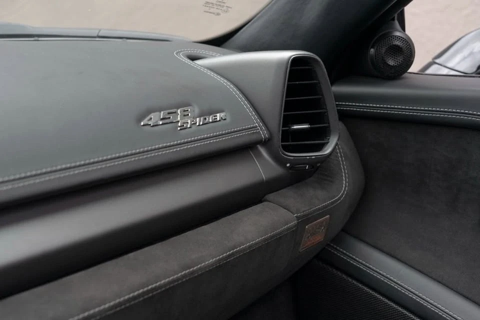 2013 Ferrari 458 Spider - Image 18 of 20
