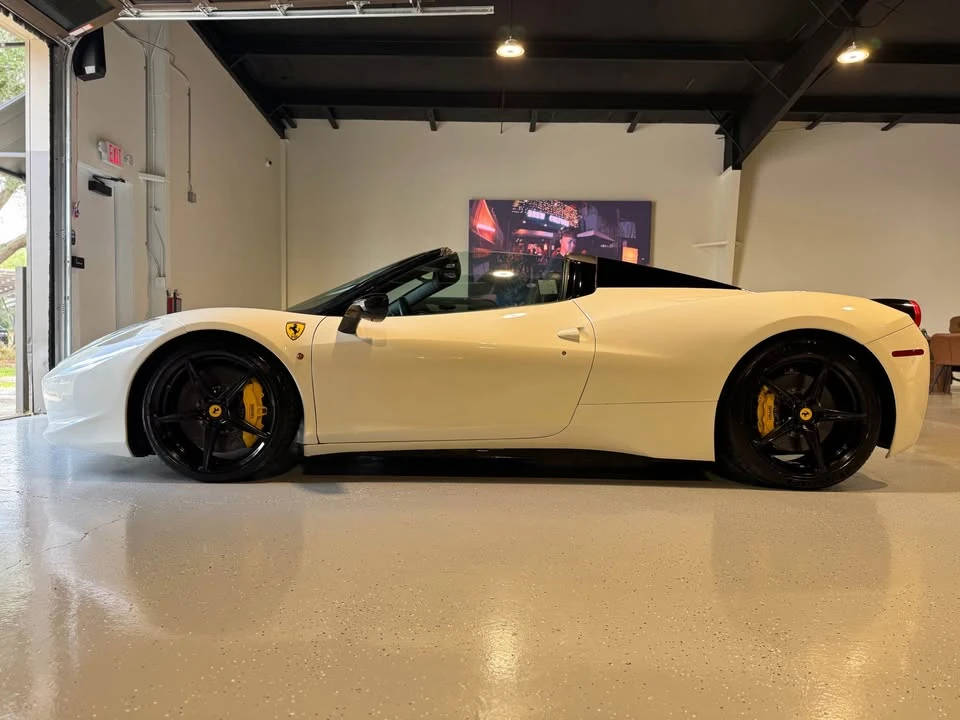 2013 Ferrari 458 Spider - Image 6 of 12