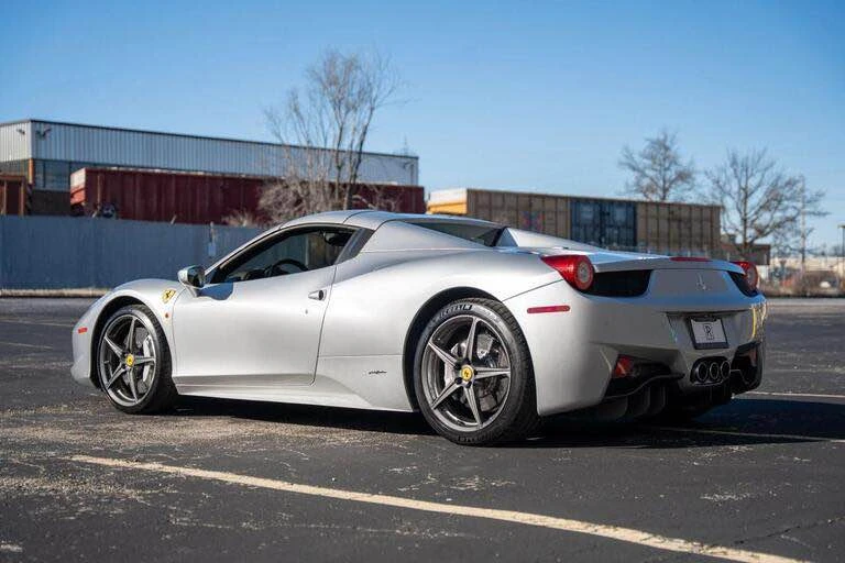 2013 Ferrari 458 Spider - Image 5 of 16