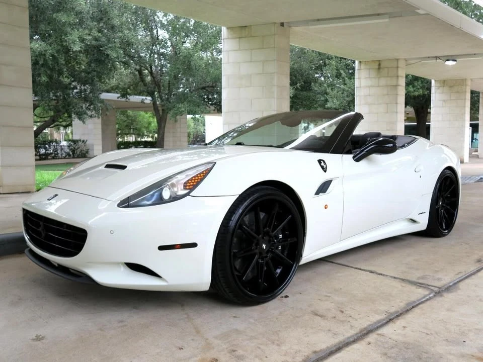 2013 Ferrari California - Image 16 of 20