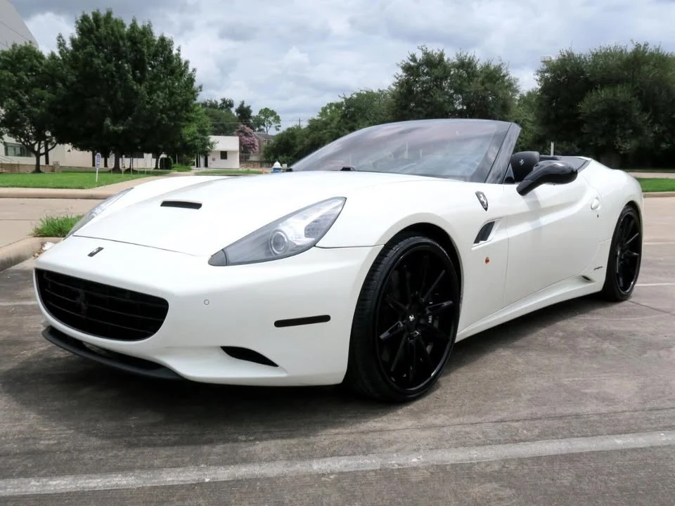 2013 Ferrari California - Image 3 of 20