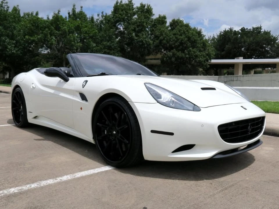 2013 Ferrari California - Image 12 of 20