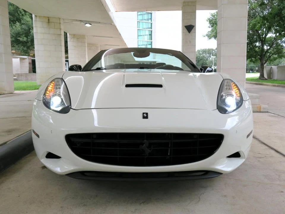 2013 Ferrari California - Image 15 of 20