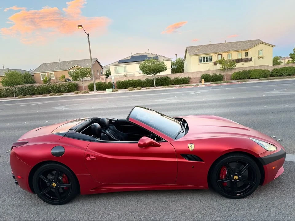 2013 Ferrari California - Image 16 of 19