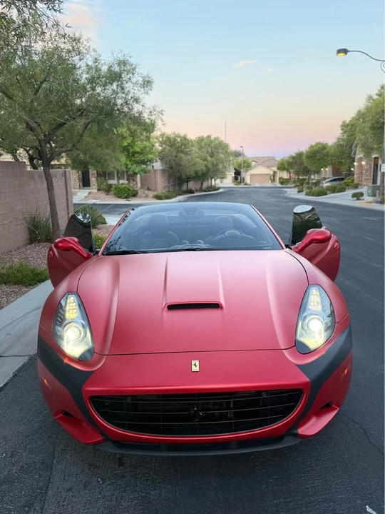 2013 Ferrari California - Image 15 of 19